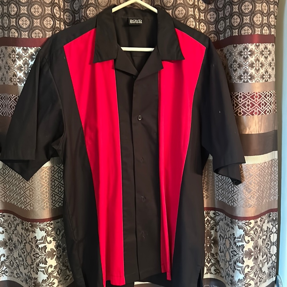 Men’s shirt EUC